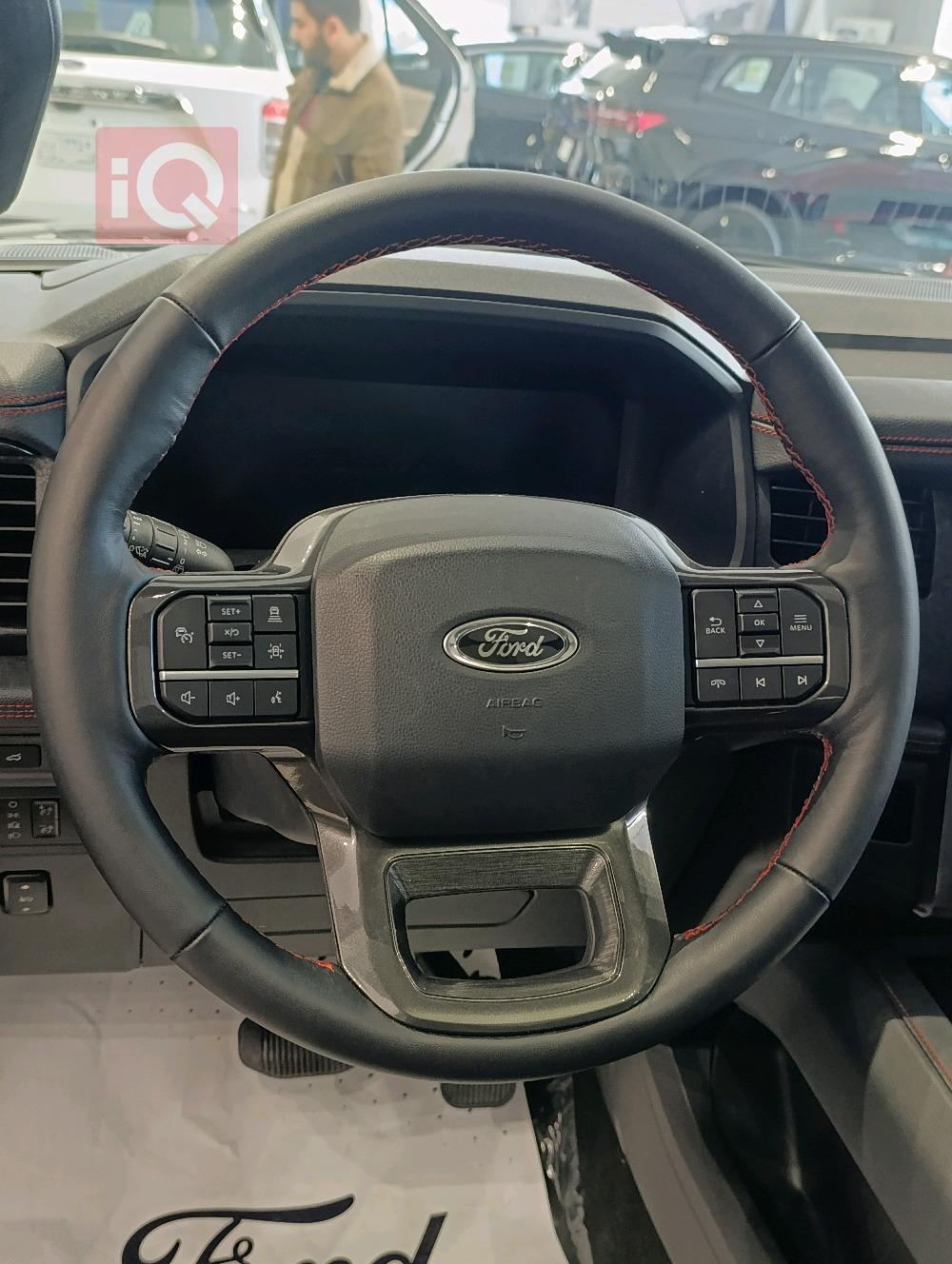 https://cdn.iqcars.ioOutputFile_1739878028153_out.jpg